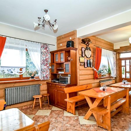 Cudzichowka Бялы-Дунаец Экстерьер фото